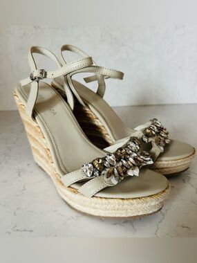 Embellished Platform Sandals (Size: 7.5)